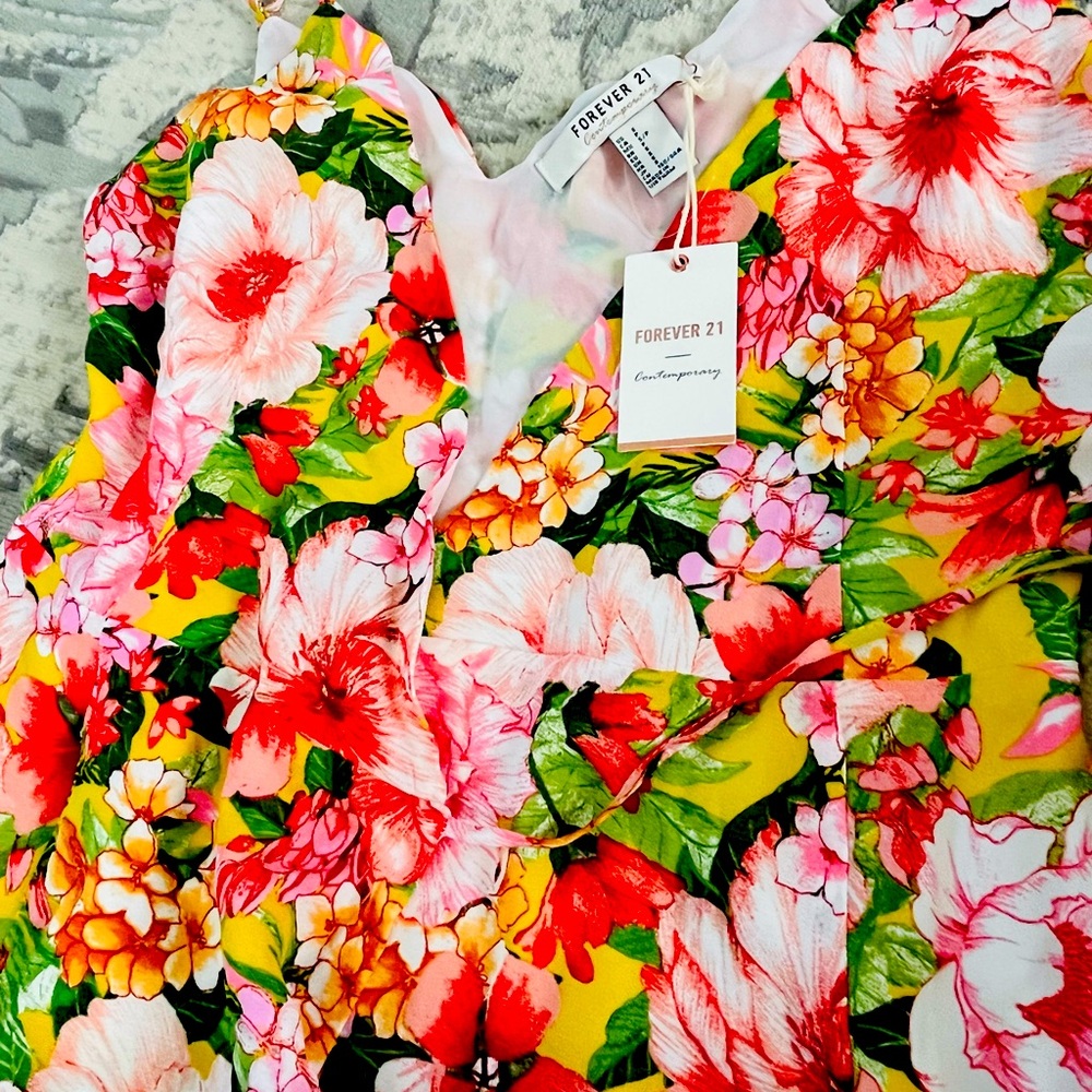 Summer Ready Sleeveless Calf-length wrap around dress. Never worn NWT! - Picture 4 of 7